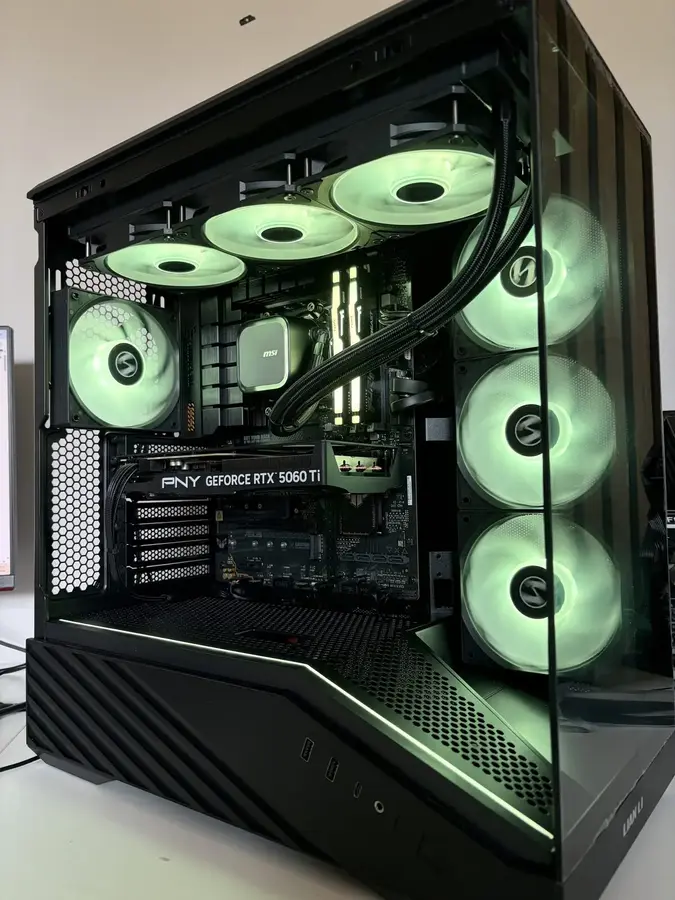 Configuration PC sur mesure build gaming rtx 5060 ti