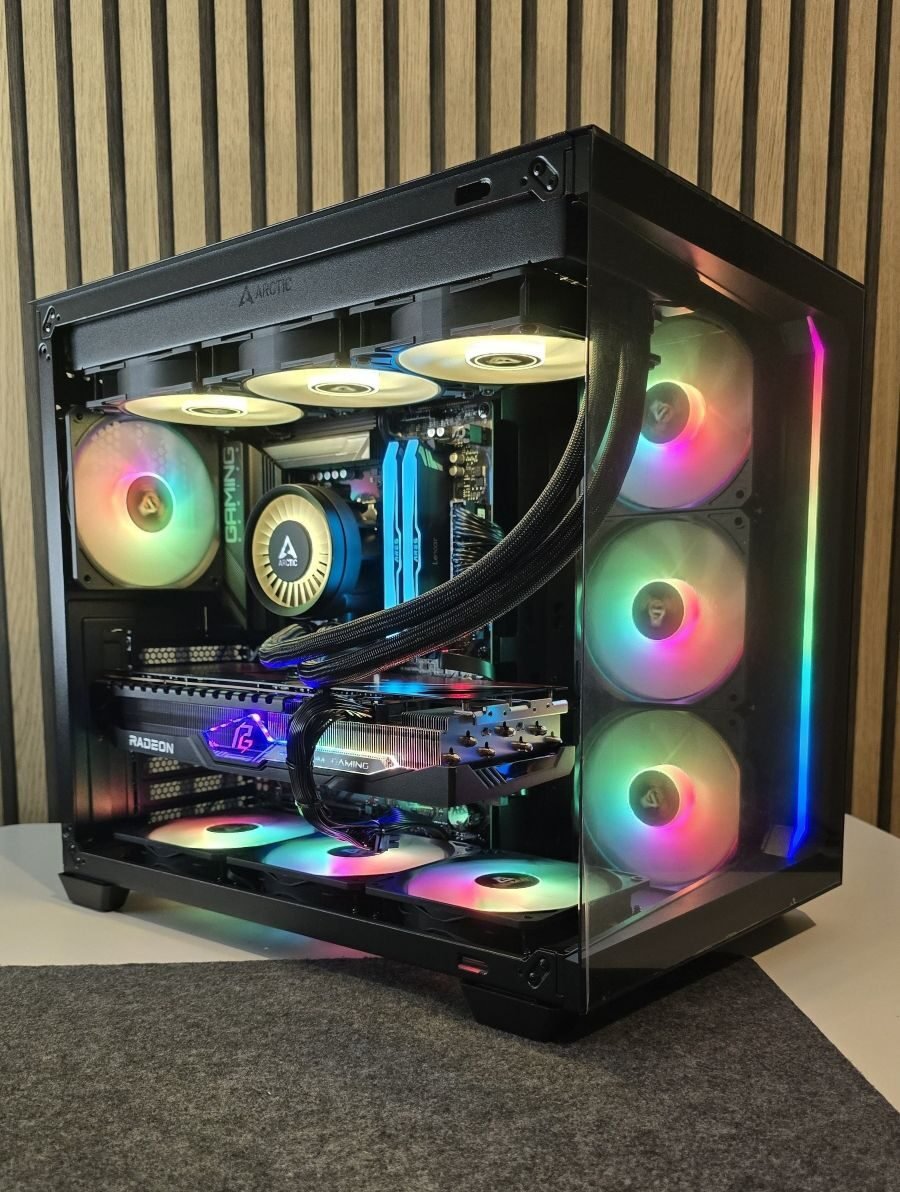 Configuration PC gamer personnalisée dans un boîtier Antec C5